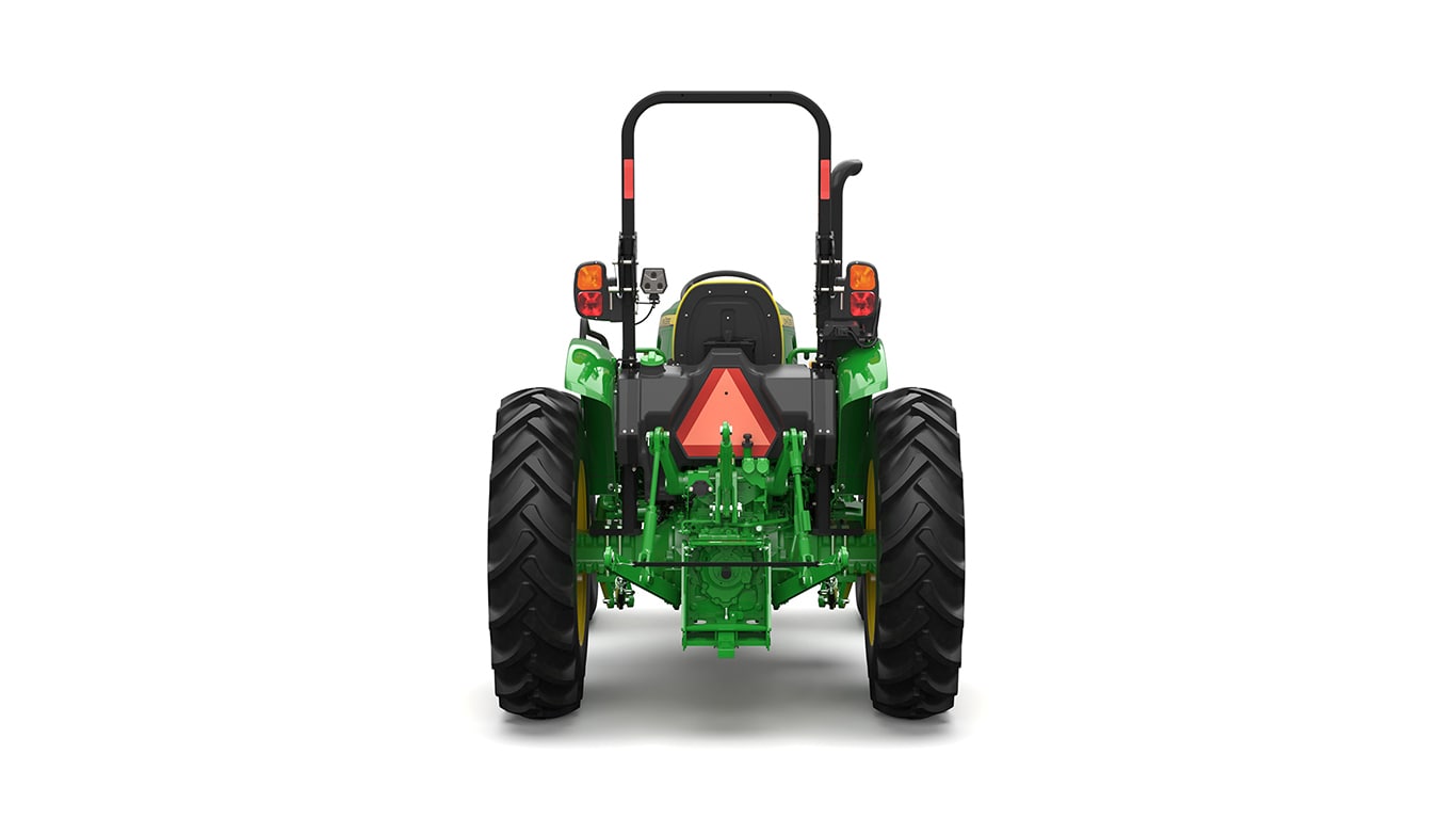 Tracteur utilitaire vert sur fond blanc.