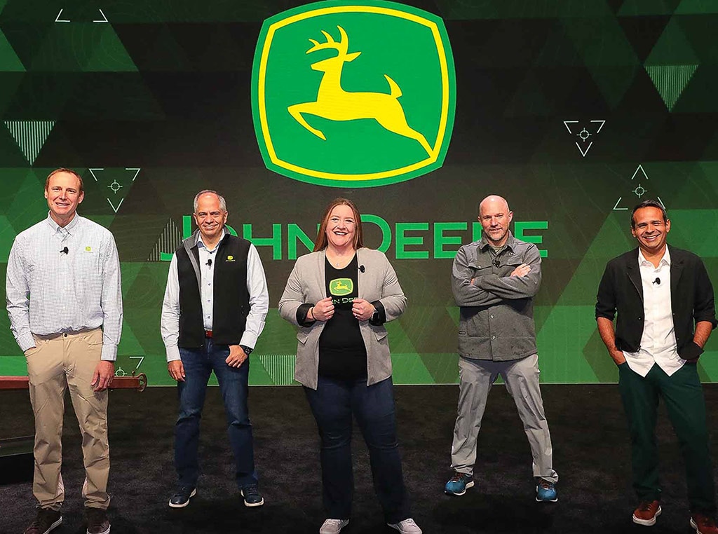 Dirigeants de John Deere au Consumer Electronics Show (CES)